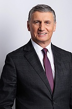 DI Dr. Wilfried Enzenhofer, MBA